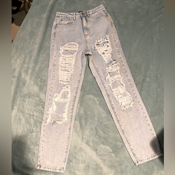 High rise ripped mom jeans - Picture 1 of 5